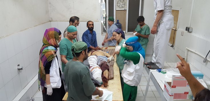 Médicos Sin Fronteras, quirófano improvisado en Kunduz