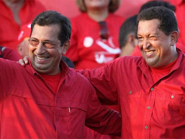 Adán Chávez, junto a su hermano, el presidente Hugo Chávez Frías