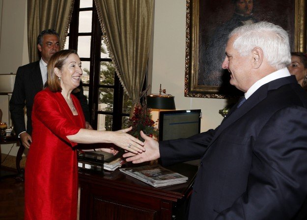 Ana Pastor y Ricardo Martinelli