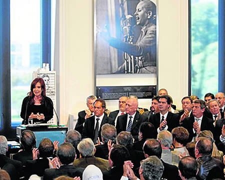 Presidente Cristina Elisabet Fernández Wilhelm
