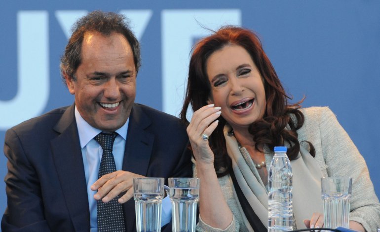 CFK, Scioli