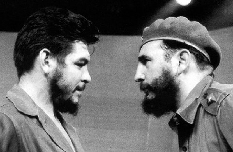 Fidel Castro y Ernesto Guevara