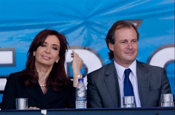 Gustavo Bordet, junto a la Presidente Cristina Kirchner