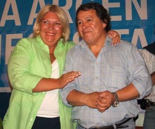 Héctor 'Toty' Flores y Elisa Carrió