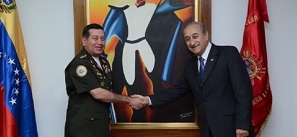 General Henry de Jesús Rangel Silva y Arturo Puricelli