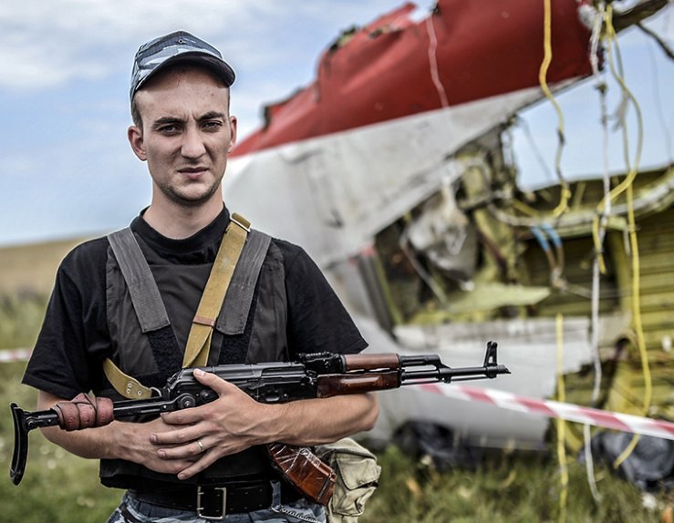 Separatista ruso en Donetsk