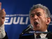 Alberto Rodríguez Saá, Gobernador de San Luis y candidato a la Presidencia