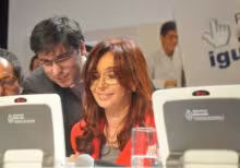 Diego Bossio (Dir. ANSES) y Cristina Fernández