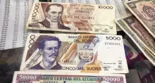 Ecuador, monedas, Dolarización