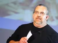 Jeffrey Carr, experto en ciberguerra, autor the "Inside Cyberwarfare"