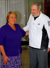 Michelle Bachelet y Fidel Castro