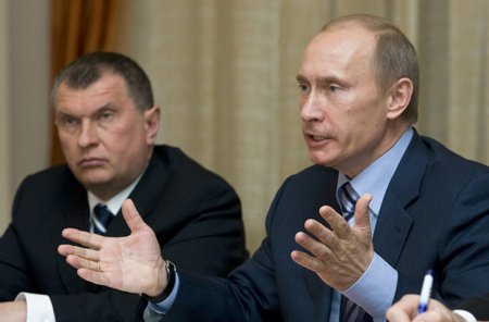 Vladimir Putin e Igor Sechin